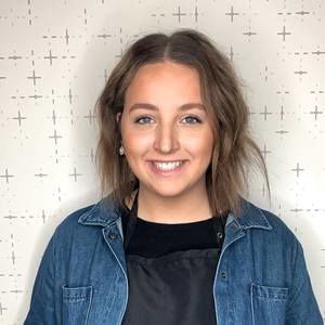 Meet your Posher, Corinne